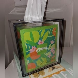 New Lucite Acrylic Storage Display Tissue Box Photo Display Enclosure